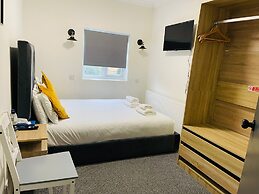 Woodford Hotel