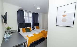 Woodford Hotel
