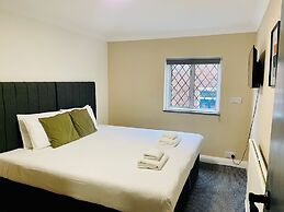 Woodford Hotel