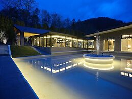 Lake Toya Tsuruga Resort Hikari no uta