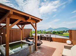 Lake Toya Tsuruga Resort Hikari no uta