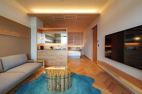 Lake Toya Tsuruga Resort Hikari no uta