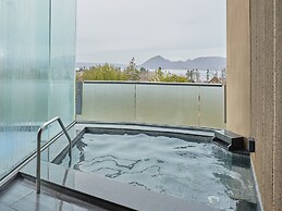 Lake Toya Tsuruga Resort Hikari no uta