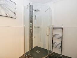 Tree of Life House, Number 27 Bere Lane