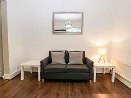 Tree of Life House, Number 27 Bere Lane