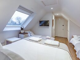 Tree of Life House, Number 27 Bere Lane