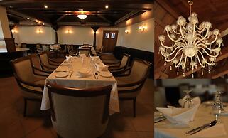 Gokulam Grand Resort & Spa