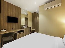 Sunday Hotel Vadodara