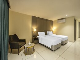 Sunday Hotel Vadodara