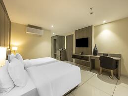 Sunday Hotel Vadodara