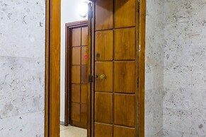 Piazza Municipio Blue Apartment by Wonderful Italy