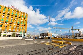 Piazza Municipio Blue Apartment by Wonderful Italy