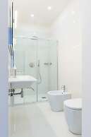 Piazza Municipio Blue Apartment by Wonderful Italy