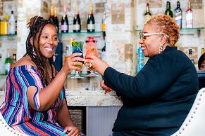 Ezulwini Villa Hotel