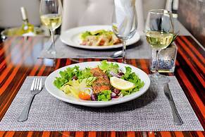 Ezulwini Villa Hotel