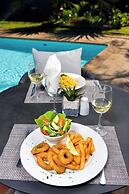 Ezulwini Villa Hotel