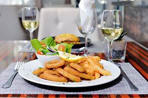 Ezulwini Villa Hotel