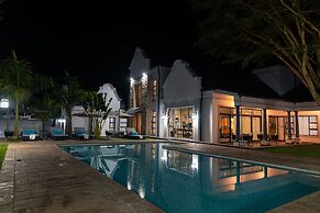 Ezulwini Villa Hotel