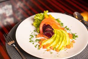 Ezulwini Villa Hotel