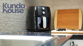 Kunda House Bournbrook