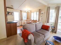 Manderine Lodge
