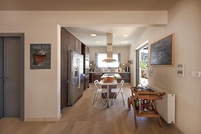 Crystal View Villa by Unique Villas Collection