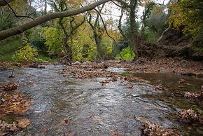 Serenity River Villa