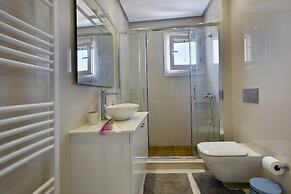 Luxury Bay View by Corfuescapes