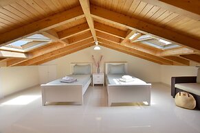 Luxury Bay View by Corfuescapes