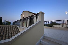 Luxury Bay View by Corfuescapes