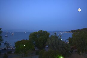 Luxury Bay View by Corfuescapes