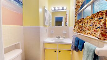 A Hidden Gem Duplex 2 Bedroom Duplex