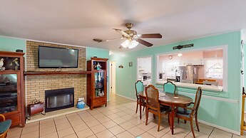 A Hidden Gem Duplex 2 Bedroom Duplex