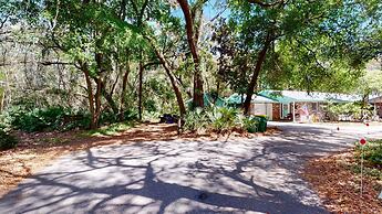 A Hidden Gem Duplex 2 Bedroom Duplex