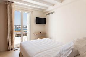 Island Times Villa by Unique Villas Collection