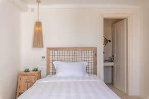 Island Times Villa by Unique Villas Collection
