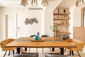 Island Times Villa by Unique Villas Collection