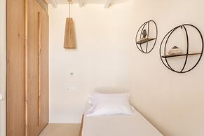 Island Times Villa by Unique Villas Collection