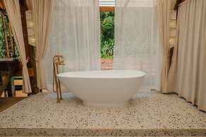 Kiri Vari Boutique Resort