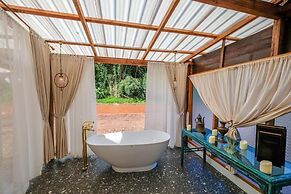 Kiri Vari Boutique Resort