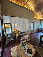 Kiri Vari Boutique Resort