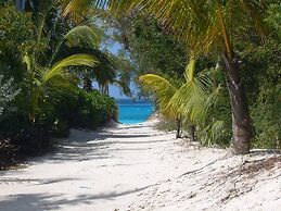 Flipper Refuge 2 Bedroom Cottage