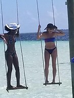 Flipper Refuge 2 Bedroom Cottage