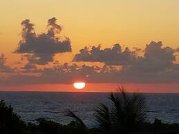 Flipper Refuge 2 Bedroom Cottage