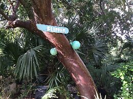 Flipper Refuge 2 Bedroom Cottage