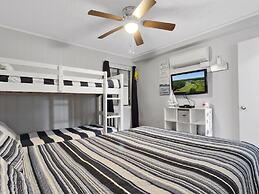 A Place At The Beach #3c 2 Bedroom Condo by RedAwning