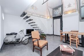 Vespa Studio Loft Trastevere