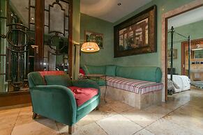 The Trastevere Penthouse Experience