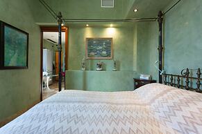 The Trastevere Penthouse Experience