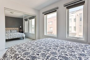 Central 3BDR Townhouse in Downsview Park